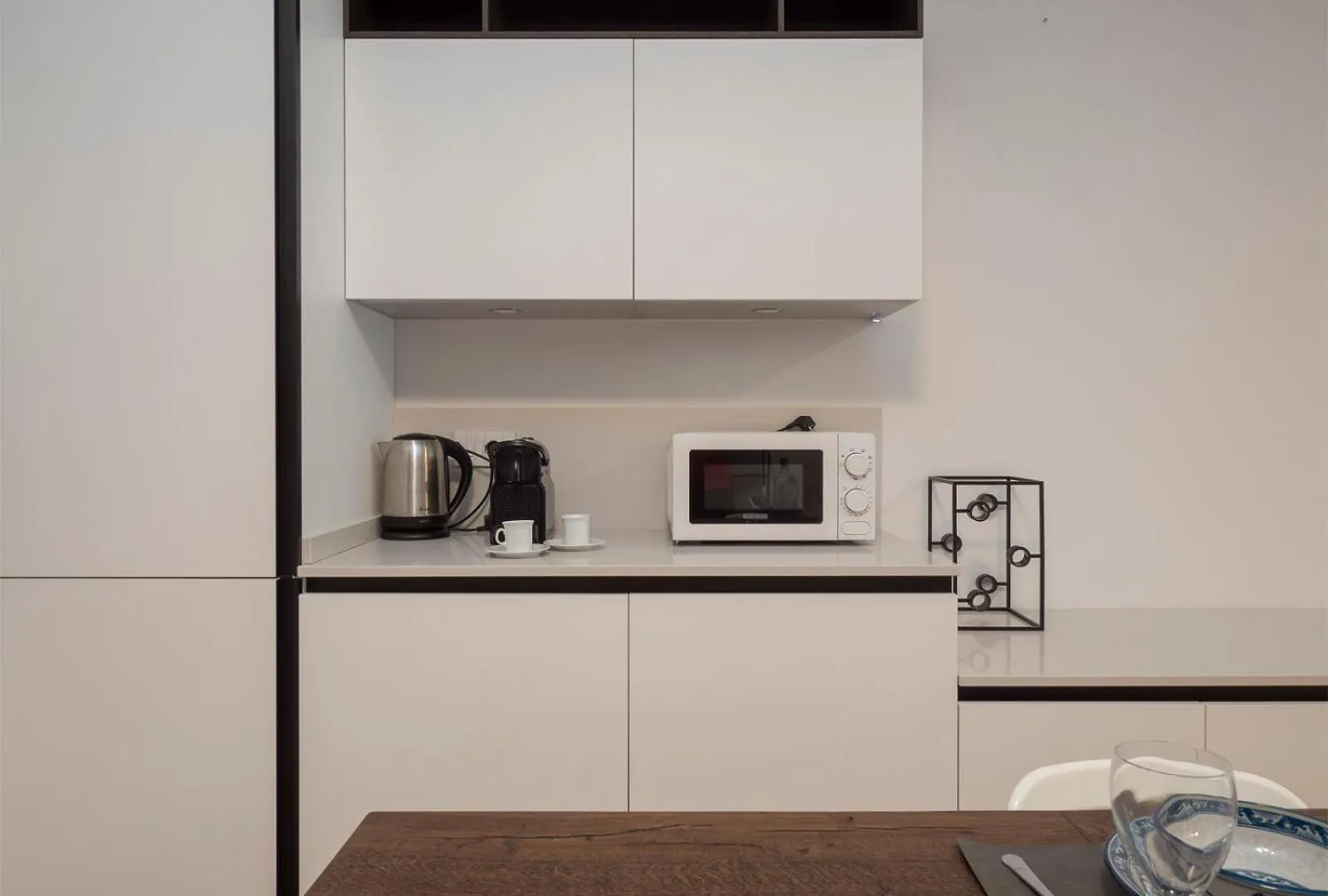 מילאנו Luxury Apartment - Principe Eugenio 3 - 4 Piano 0*,  איטליה